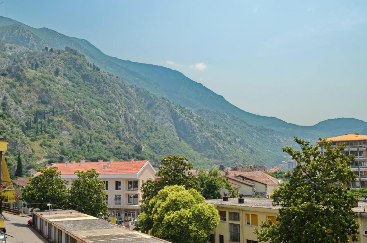 Apartment Oaza Kotor Exterior foto